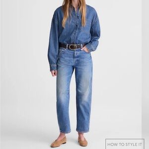Madewell Women's Darted Barrell Jeans in Dark Blue Denim